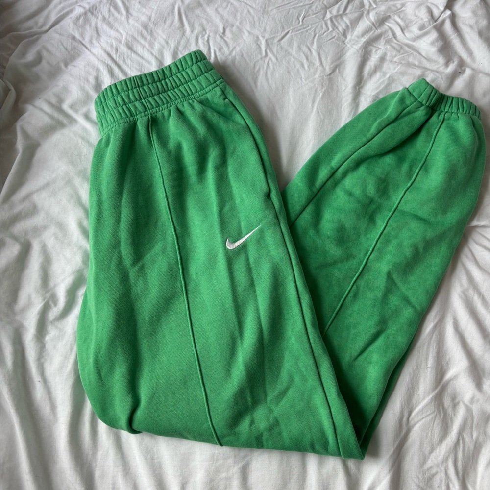 Nike Green Sweatpants